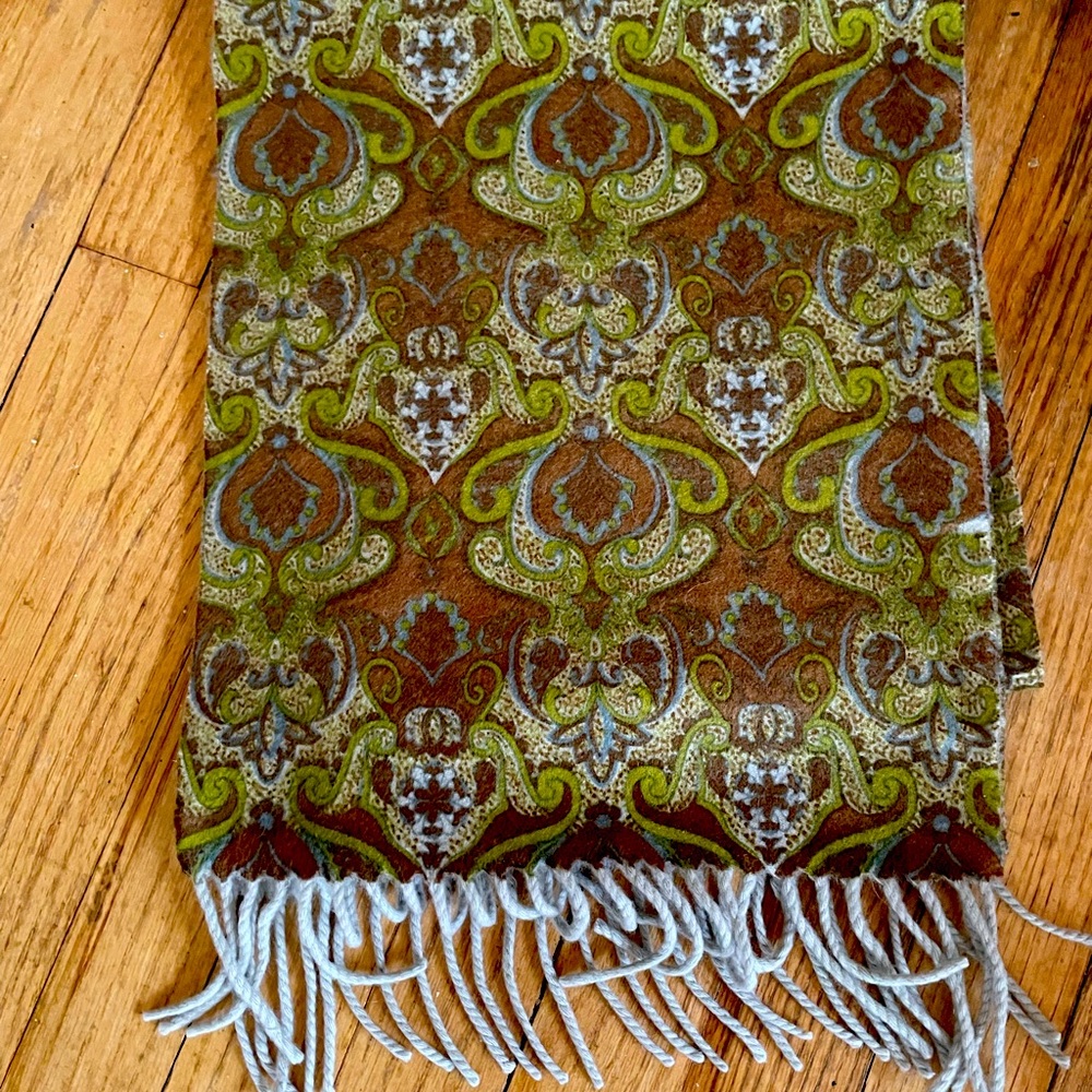 Vintage Paisley Scarf with Fringe